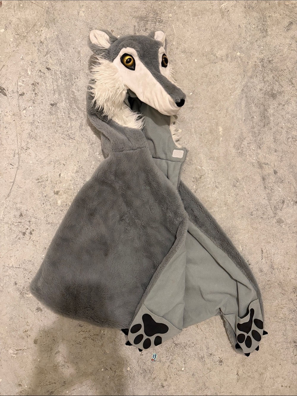 Gray Wolf Plush Dog Hooded Cape - Cozy Pet Costume